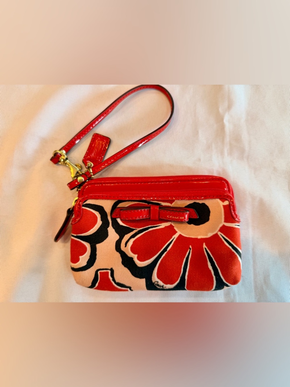 Coach Poppy Double Zip Wristlet Floral Scarf Print Patent Leather